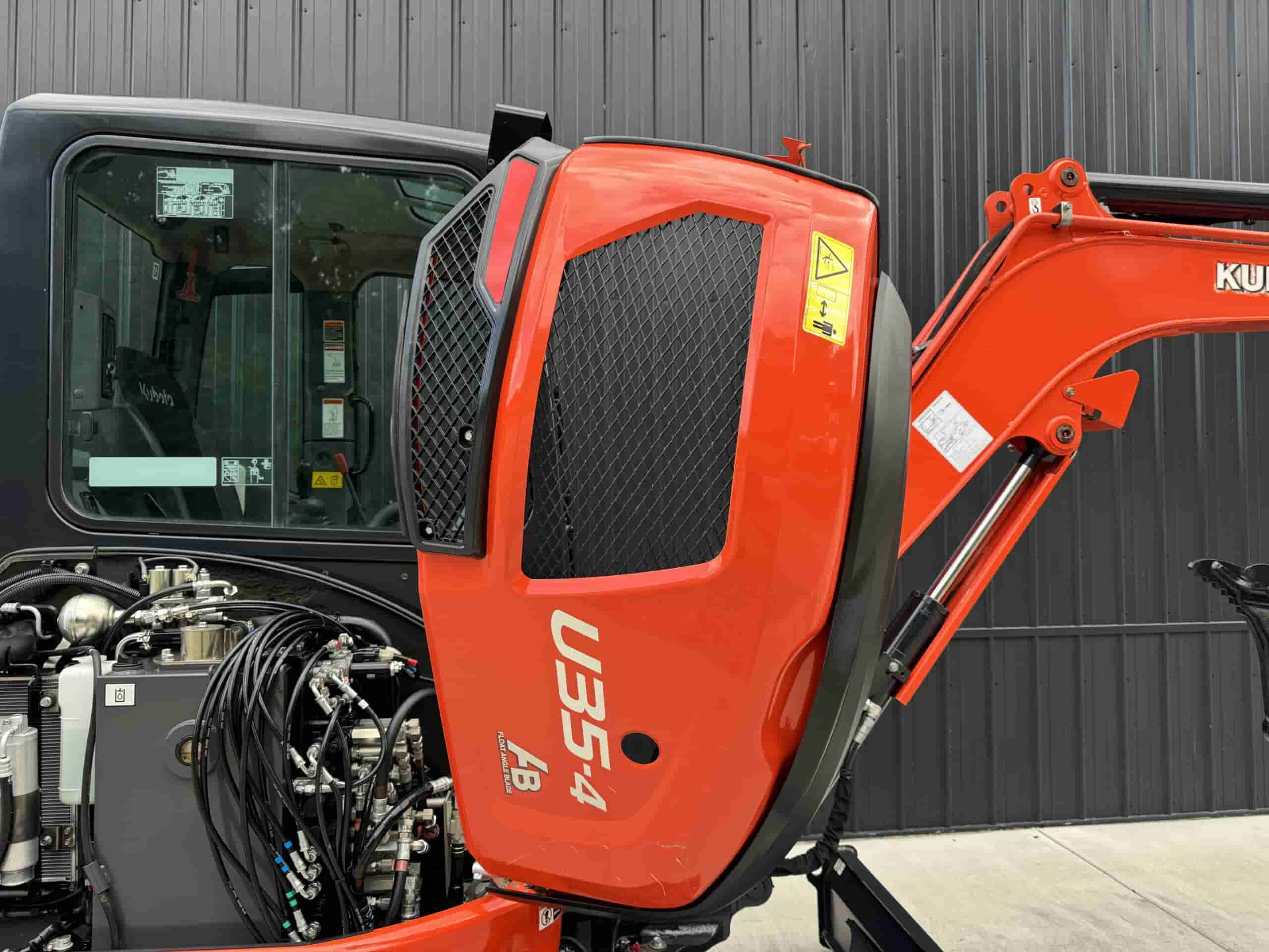 2019 KUBOTA U35-4
